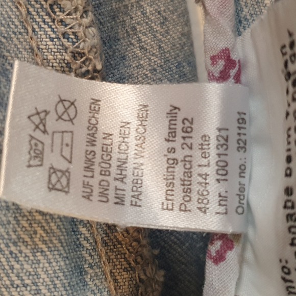 Size 10 Vintage Look Light Blue Denim Jacket Pockets - Picture 15 of 15